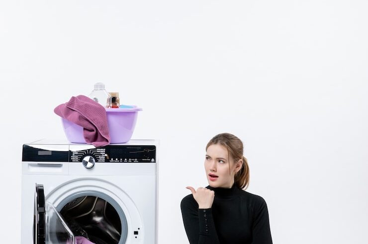 Erros comuns no uso da lava e seca que reduzem a vida útil